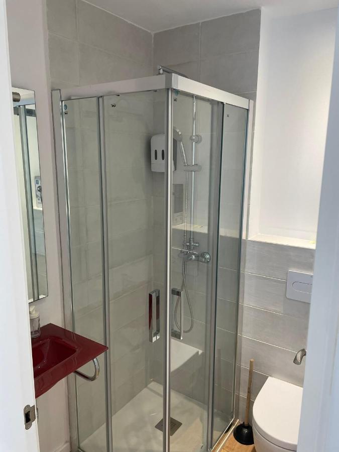 Gaudi Street Apartments Sitges Zewnętrze zdjęcie
